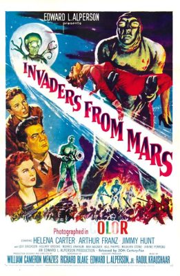 ¡Invaders from Mars: Una Aventura Interplanetaria De Ciencia Ficción Retro!